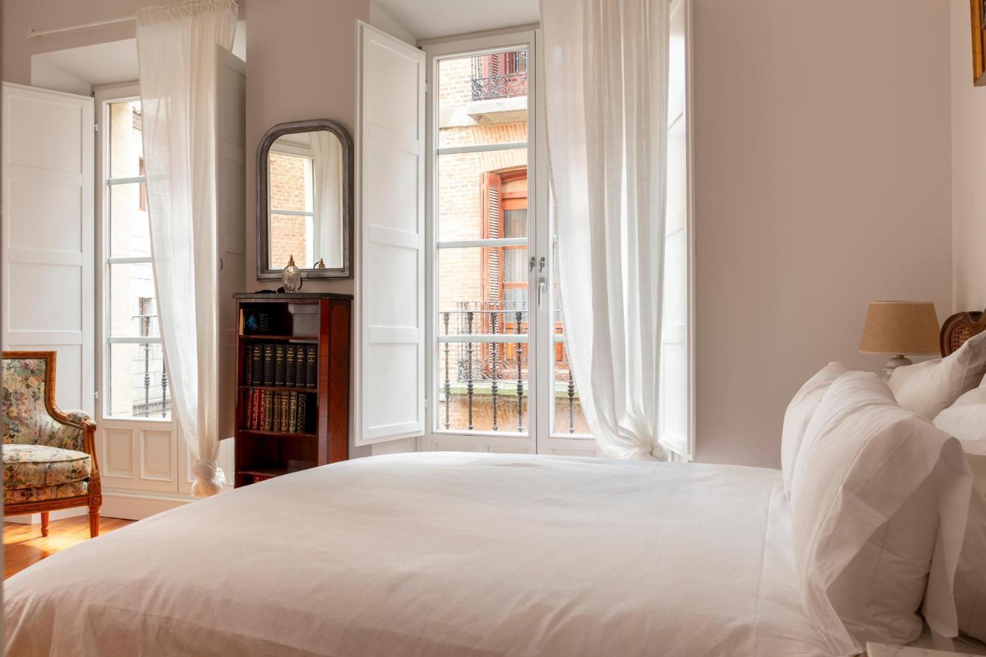 Apartamento Vultus Catedral Homes Ávila Exterior photo